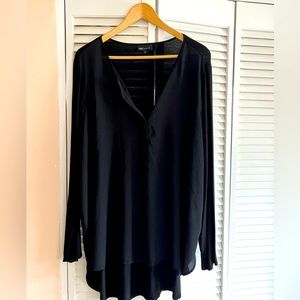 Jones New York 1X mixed material top